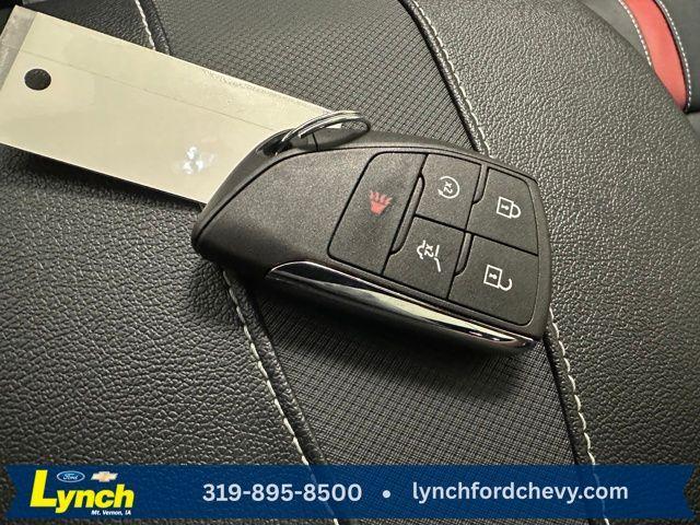 used 2024 Chevrolet Traverse car, priced at $49,000