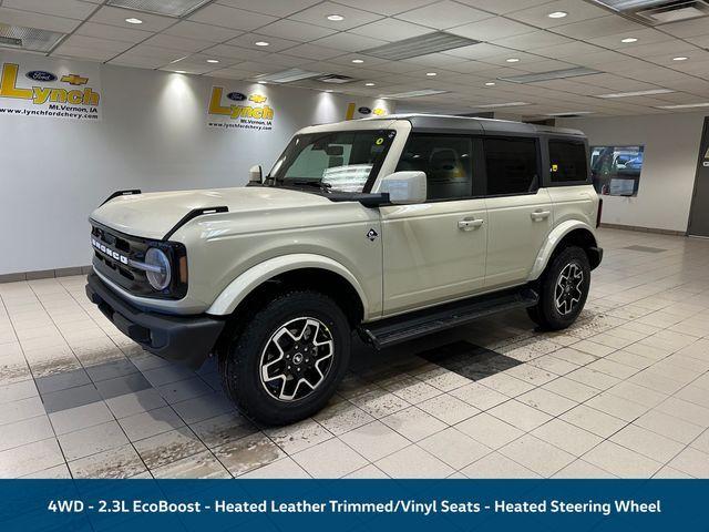 new 2025 Ford Bronco car, priced at $48,405