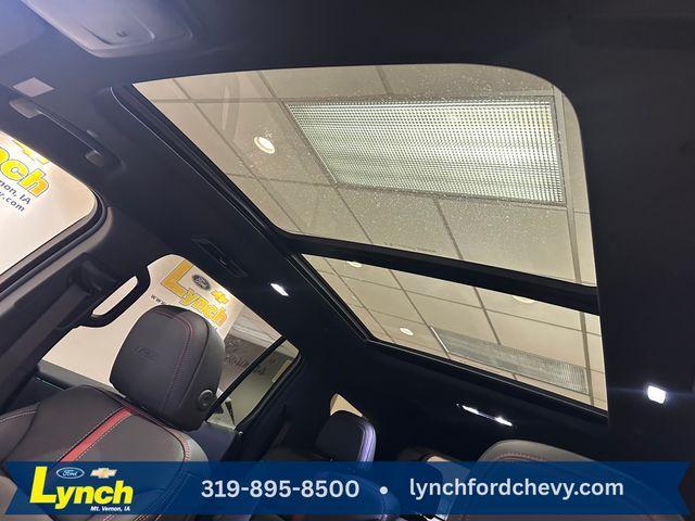 new 2026 Chevrolet Traverse car, priced at $59,772