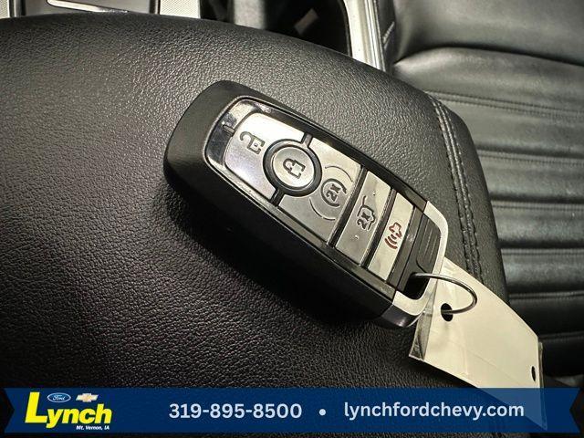 used 2022 Ford Edge car, priced at $26,000