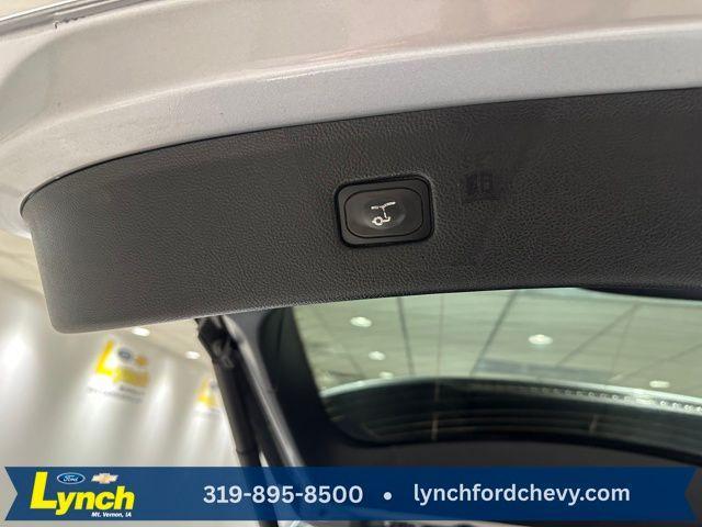 used 2022 Ford Edge car, priced at $26,000