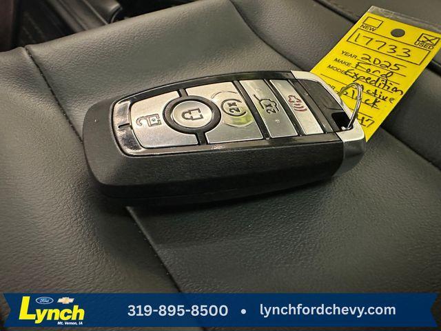 used 2025 Ford Expedition car, priced at $63,000