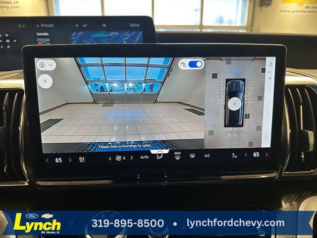 new 2025 Ford Expedition car, priced at $82,700