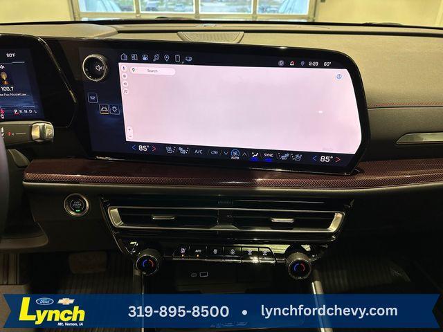 used 2024 Chevrolet Traverse car, priced at $50,680