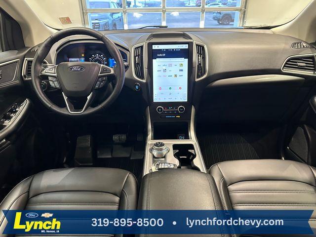 used 2024 Ford Edge car, priced at $27,500