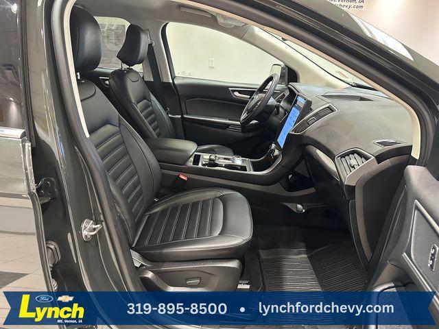 used 2024 Ford Edge car, priced at $27,500