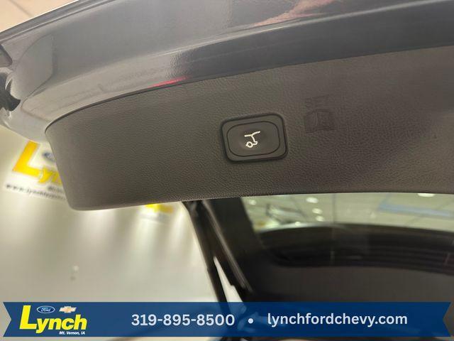 used 2024 Ford Edge car, priced at $33,500