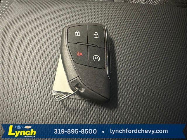 new 2026 Chevrolet Equinox car, priced at $31,879