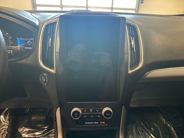 used 2022 Ford Edge car, priced at $25,500