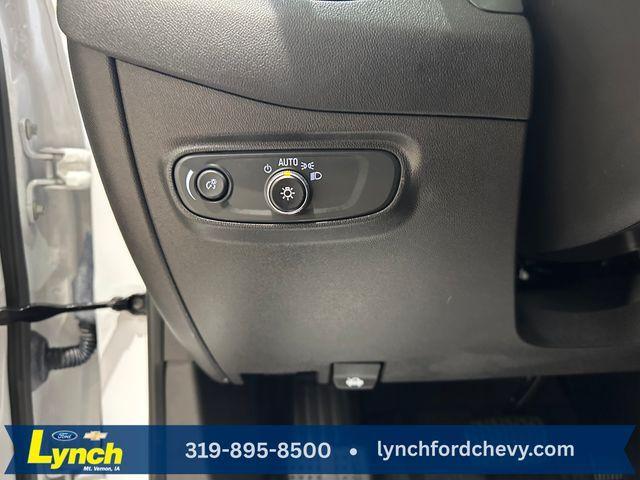 used 2023 Chevrolet Equinox car, priced at $25,000