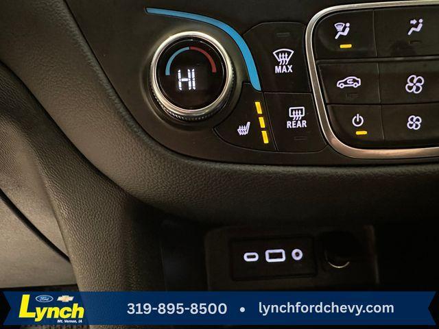 used 2023 Chevrolet Equinox car, priced at $25,000