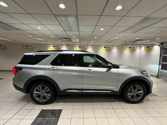 used 2025 Ford Explorer car, priced at $39,000