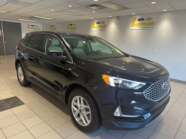 used 2024 Ford Edge car, priced at $26,500