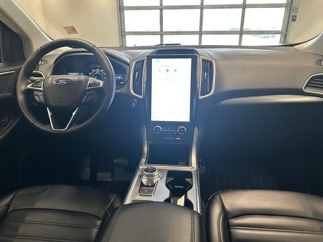 used 2022 Ford Edge car, priced at $24,000