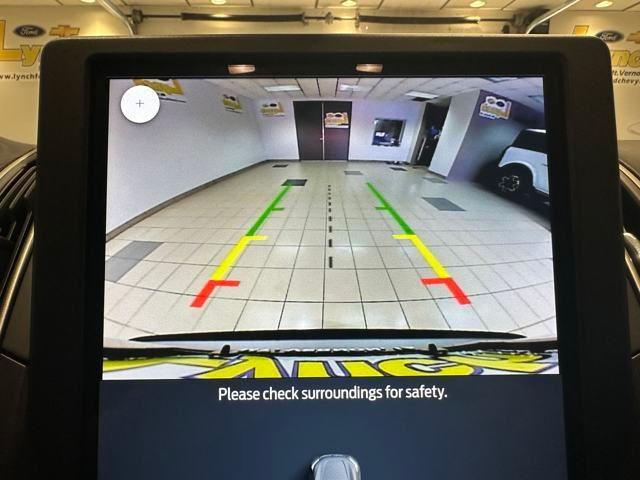 used 2022 Ford Edge car, priced at $24,000