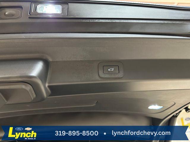 used 2024 Land Rover Range Rover Sport car, priced at $70,000