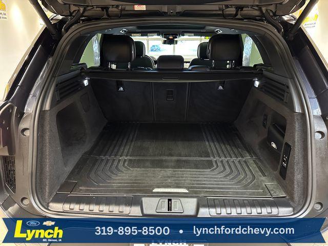 used 2024 Land Rover Range Rover Sport car, priced at $70,000