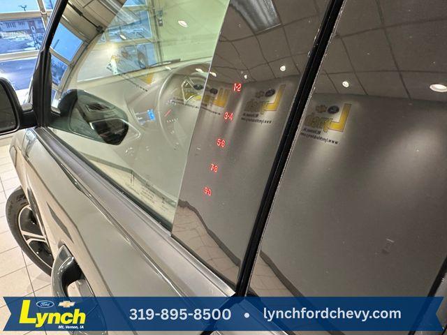 used 2022 Ford Edge car, priced at $25,000