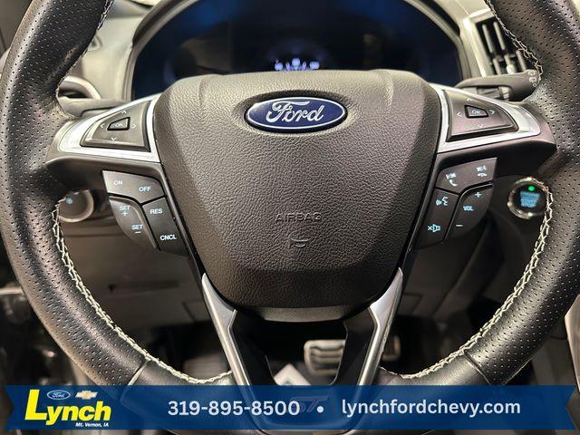used 2022 Ford Edge car, priced at $25,000