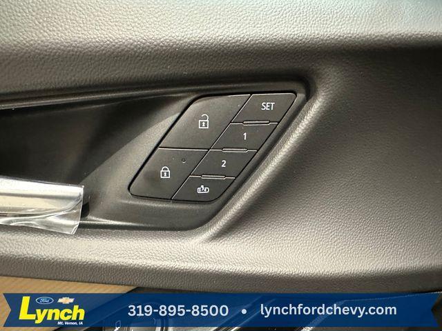 new 2026 Chevrolet Equinox car, priced at $37,386