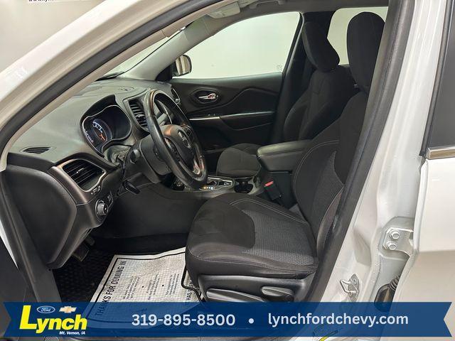 used 2019 Jeep Cherokee car, priced at $17,000