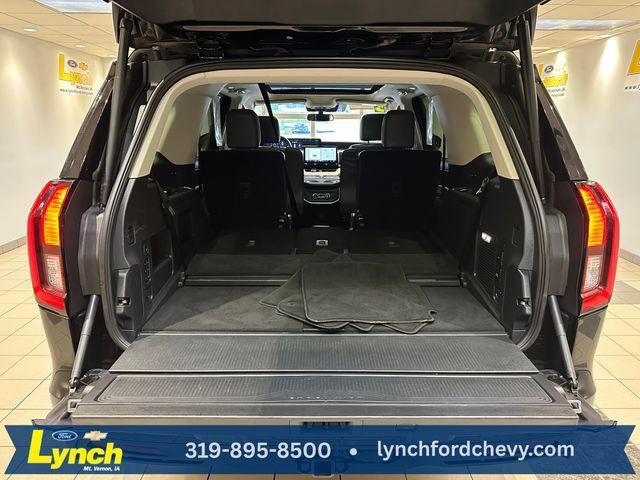 used 2025 Ford Expedition car, priced at $59,180