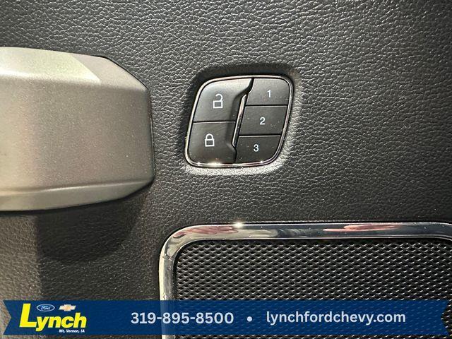 used 2019 Ford F-150 car, priced at $32,000