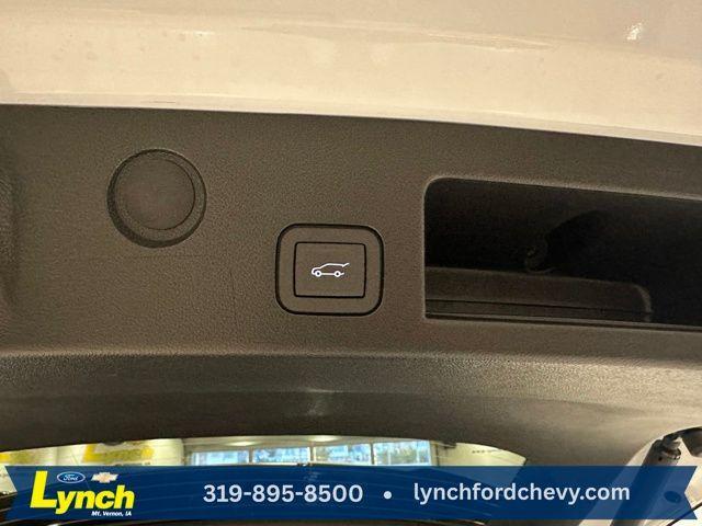 new 2026 Chevrolet Equinox car, priced at $38,572