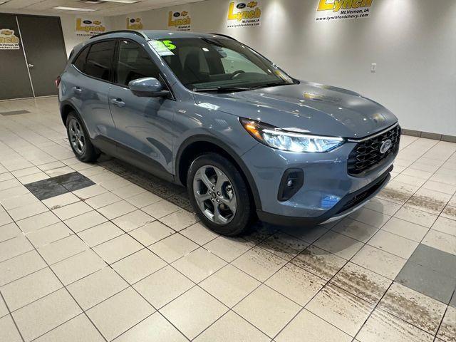 used 2025 Ford Escape car, priced at $30,000
