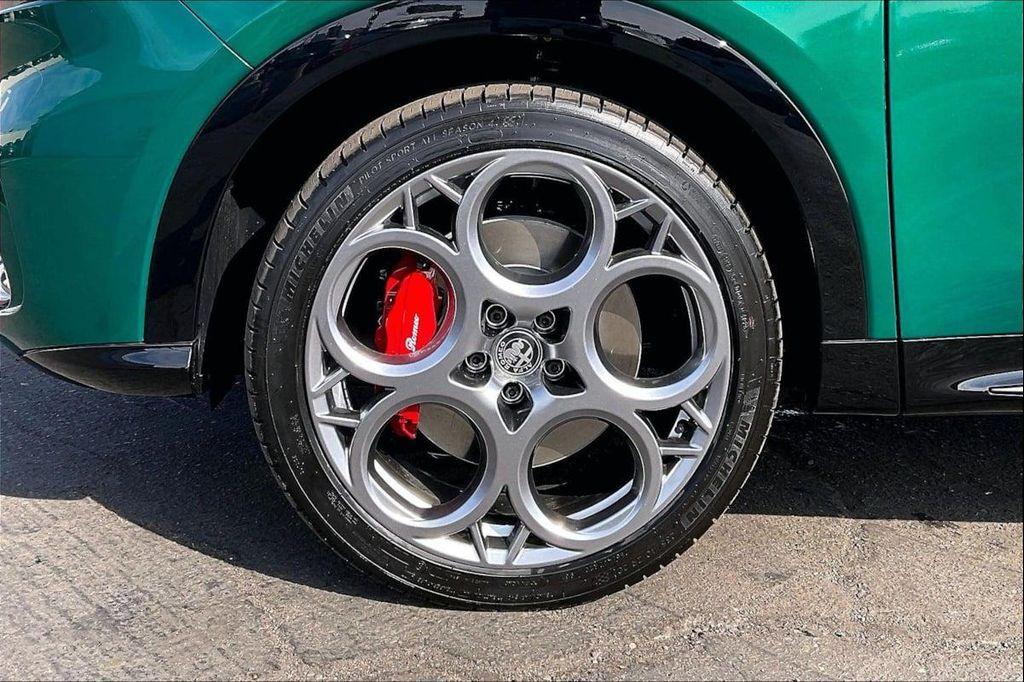 new 2025 Alfa Romeo Tonale car, priced at $48,385