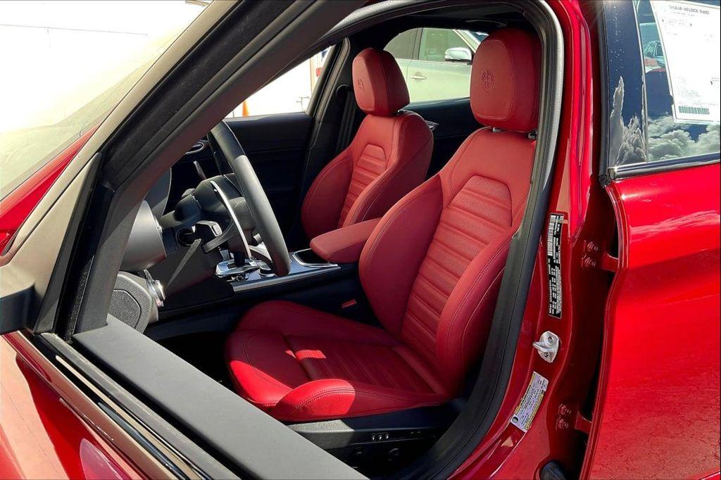 new 2024 Alfa Romeo Giulia car