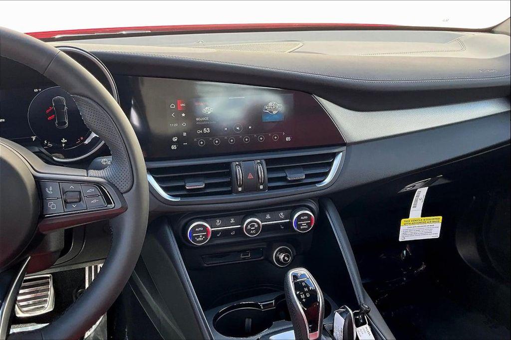 new 2024 Alfa Romeo Giulia car