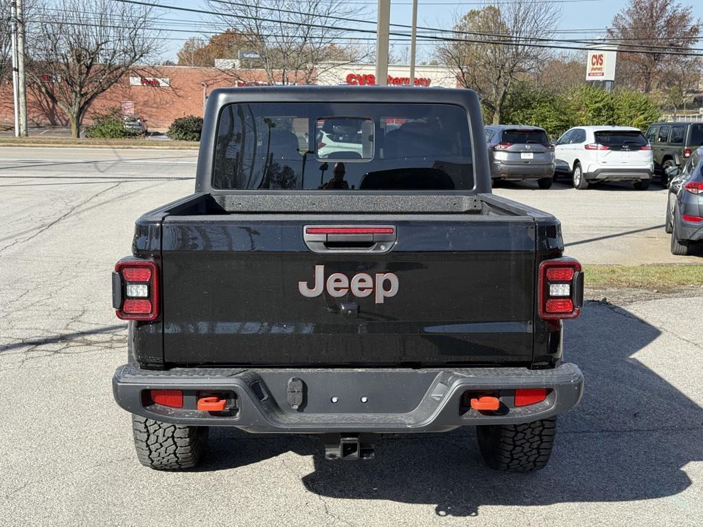 new 2026 Jeep Gladiator car, priced at $50,405