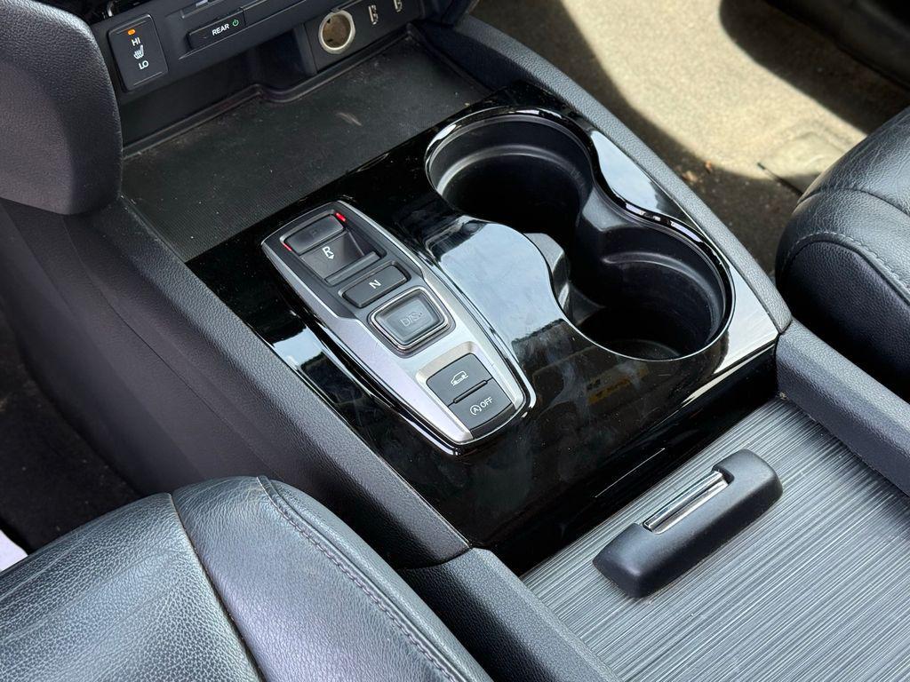 used 2017 Honda Pilot car, priced at $22,380