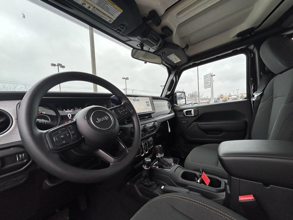 new 2026 Jeep Gladiator car, priced at $38,810