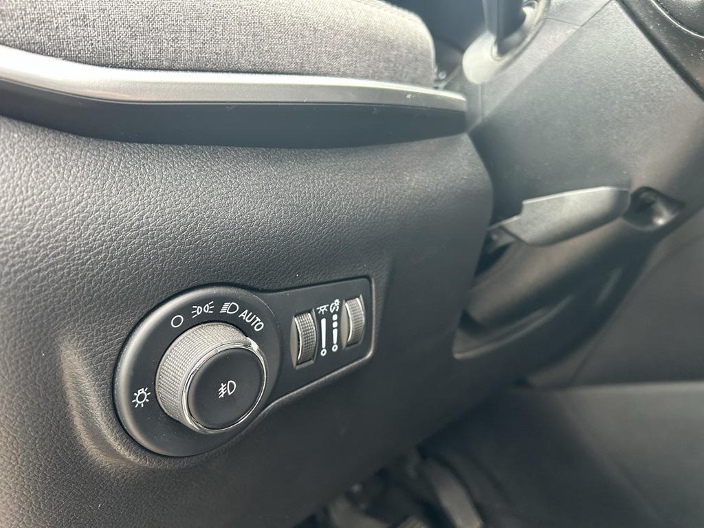 used 2024 Jeep Compass car, priced at $22,995