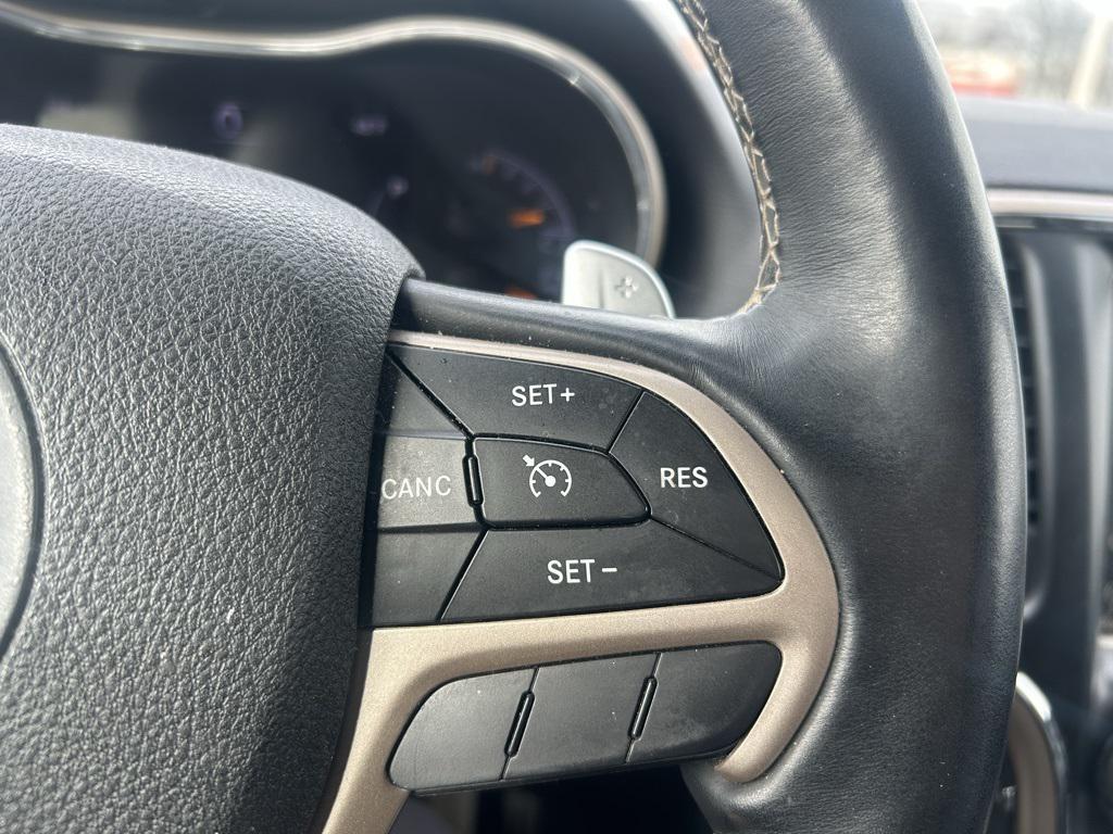 used 2017 Jeep Grand Cherokee car, priced at $13,460