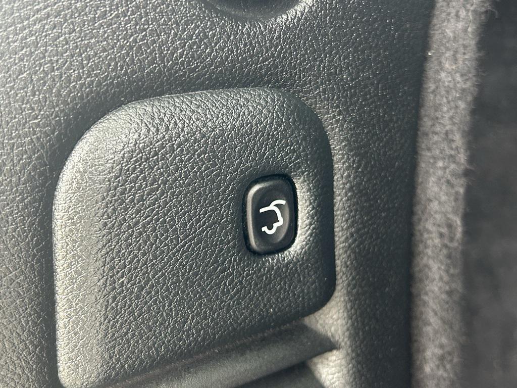 used 2022 Dodge Durango car, priced at $31,995