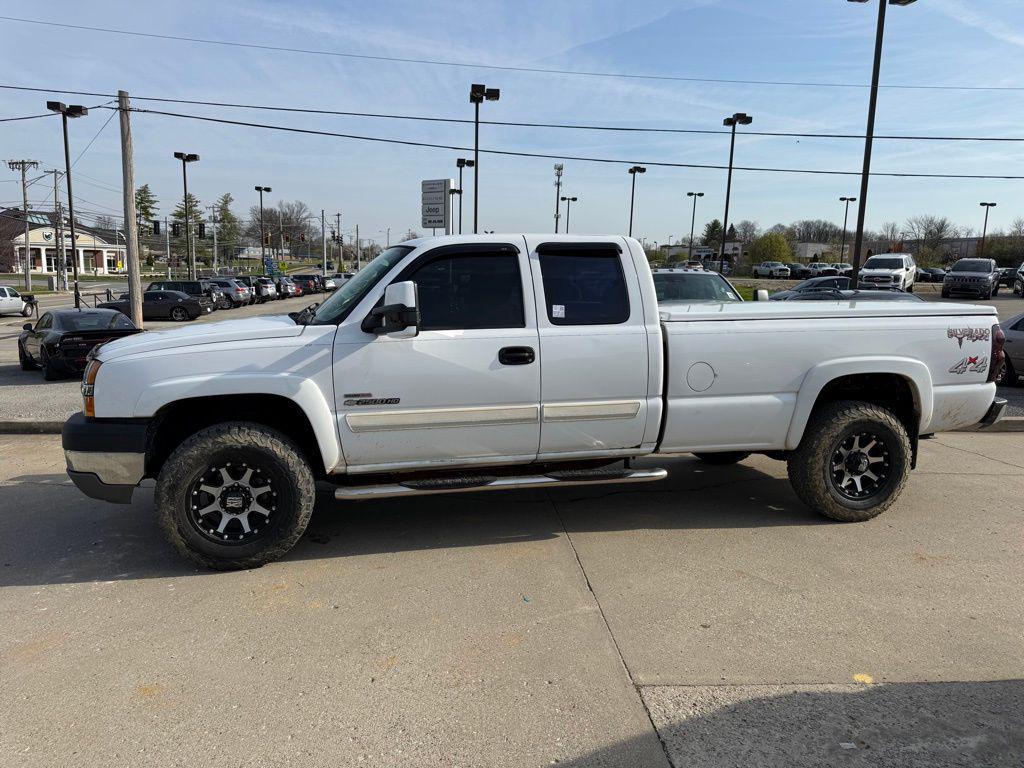 used 2004 Chevrolet Silverado 2500 car, priced at $9,995