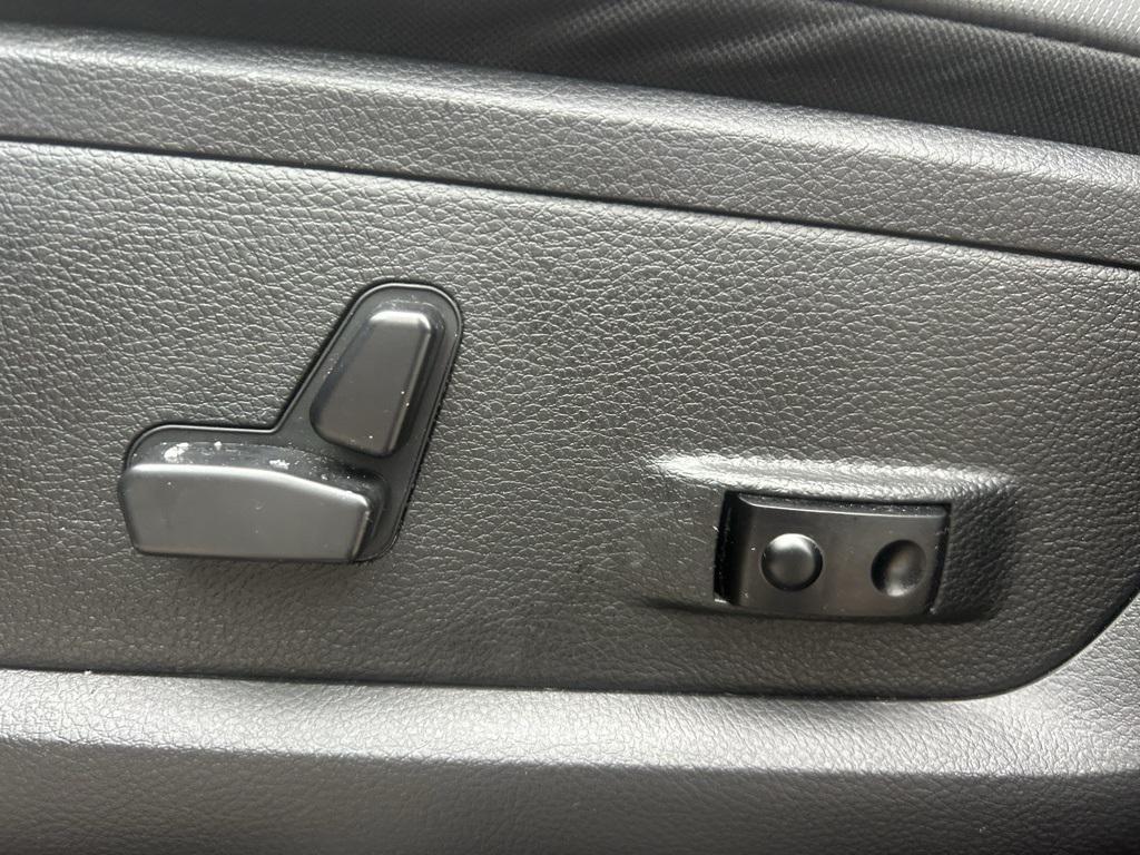 used 2018 Ram 2500 car, priced at $38,185