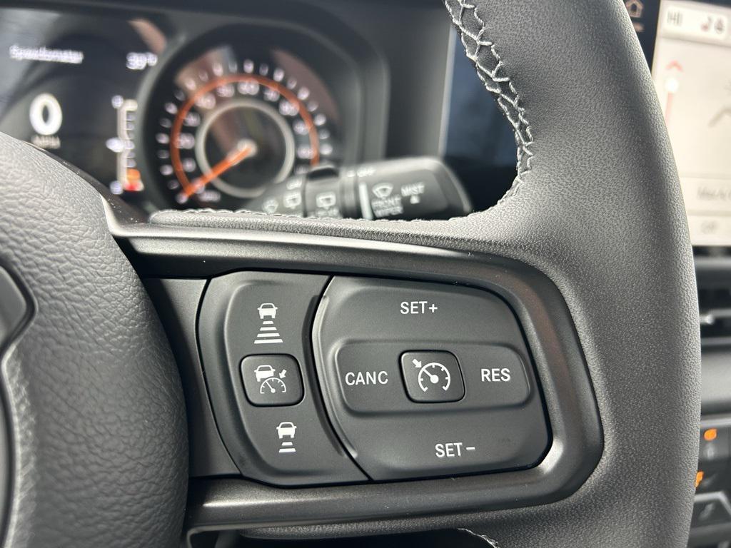 new 2026 Jeep Wrangler car, priced at $41,085