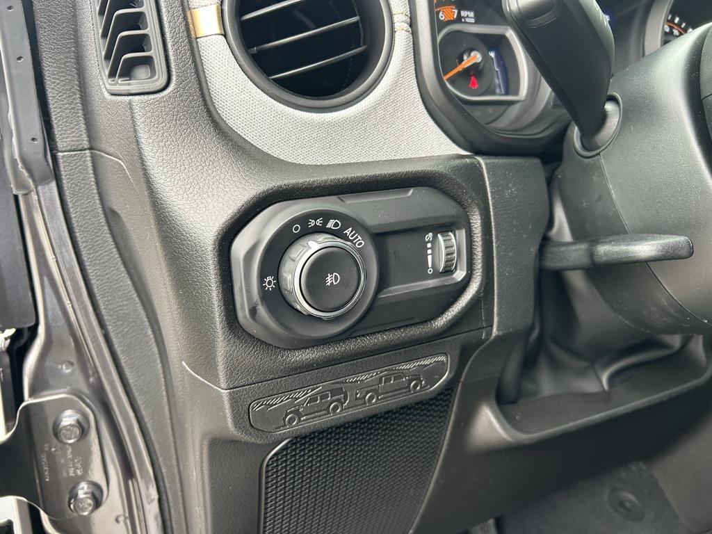 new 2026 Jeep Wrangler car, priced at $41,085