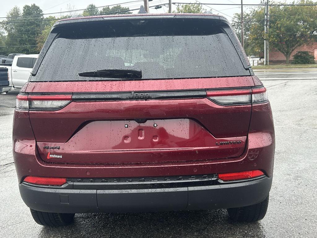 new 2025 Jeep Grand Cherokee car, priced at $47,410