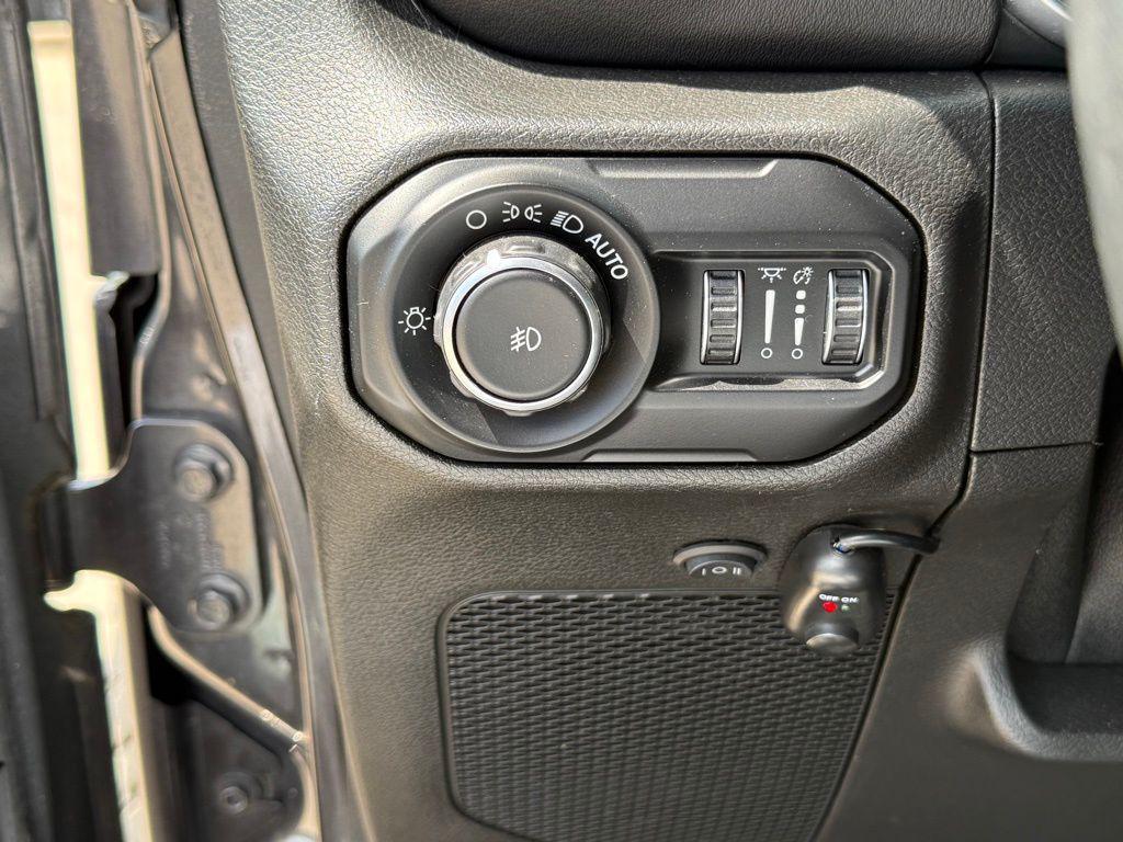 used 2018 Jeep Wrangler Unlimited car, priced at $25,500