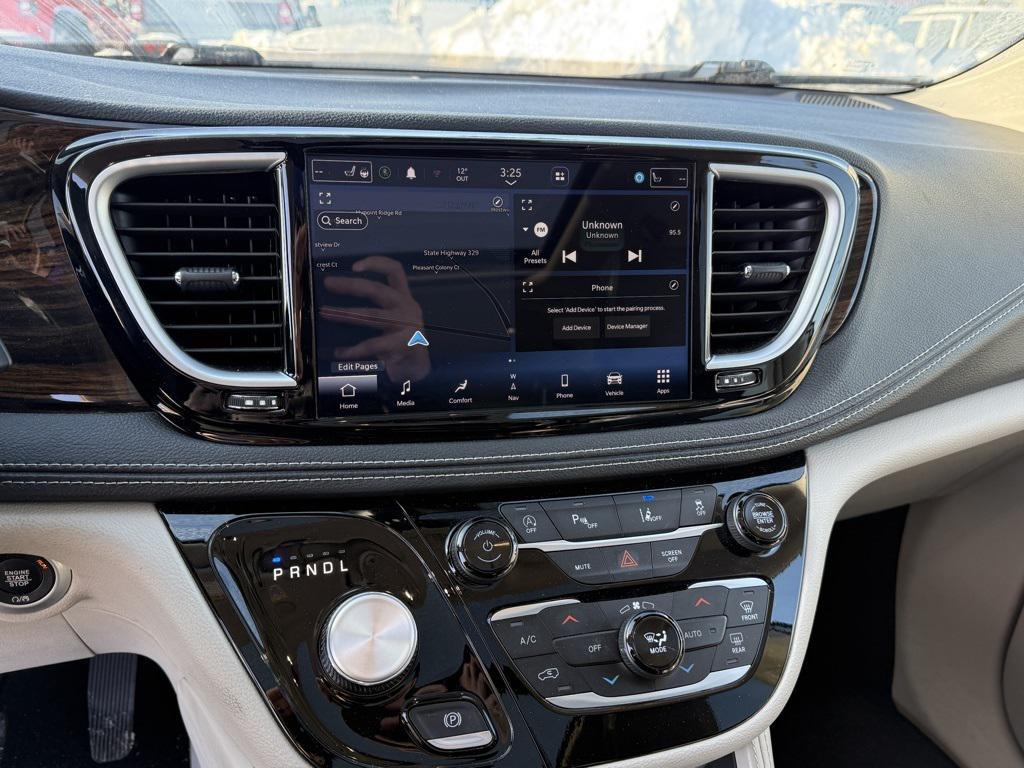 used 2023 Chrysler Pacifica car, priced at $28,845