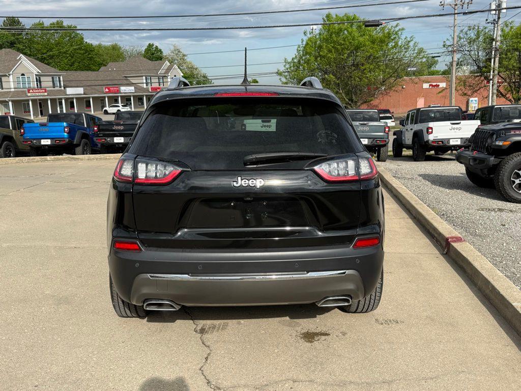 used 2021 Jeep Cherokee car, priced at $19,995