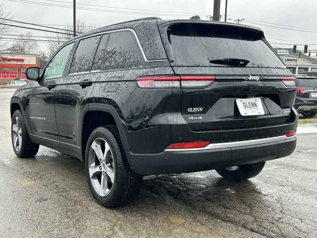 new 2026 Jeep Grand Cherokee car, priced at $40,985