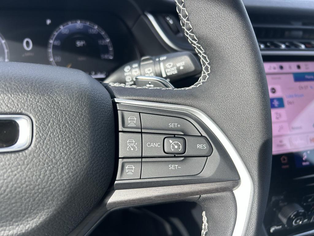 new 2025 Jeep Grand Cherokee L car, priced at $42,835