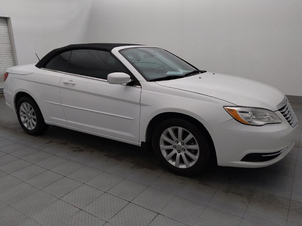 used 2014 Chrysler 200 car, priced at $13,995