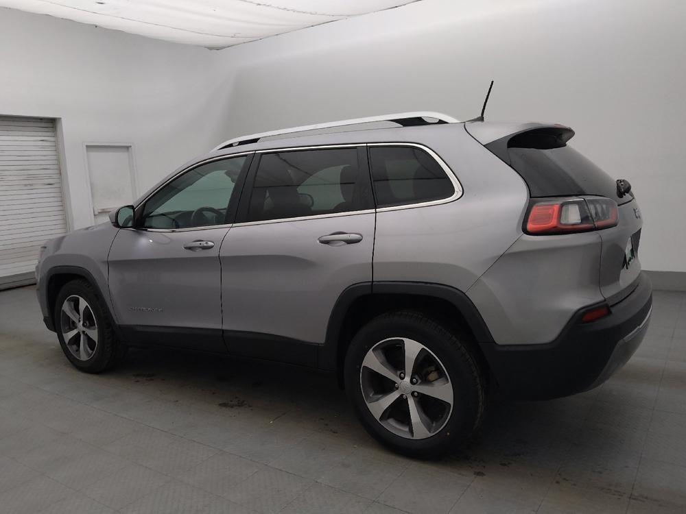 used 2020 Jeep Cherokee car, priced at $19,595